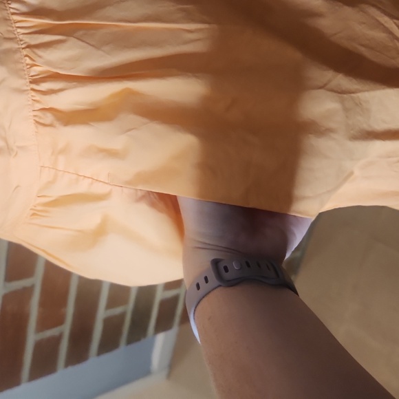 J. Crew peach colored buttondown dress, size 6 - Picture 4 of 11